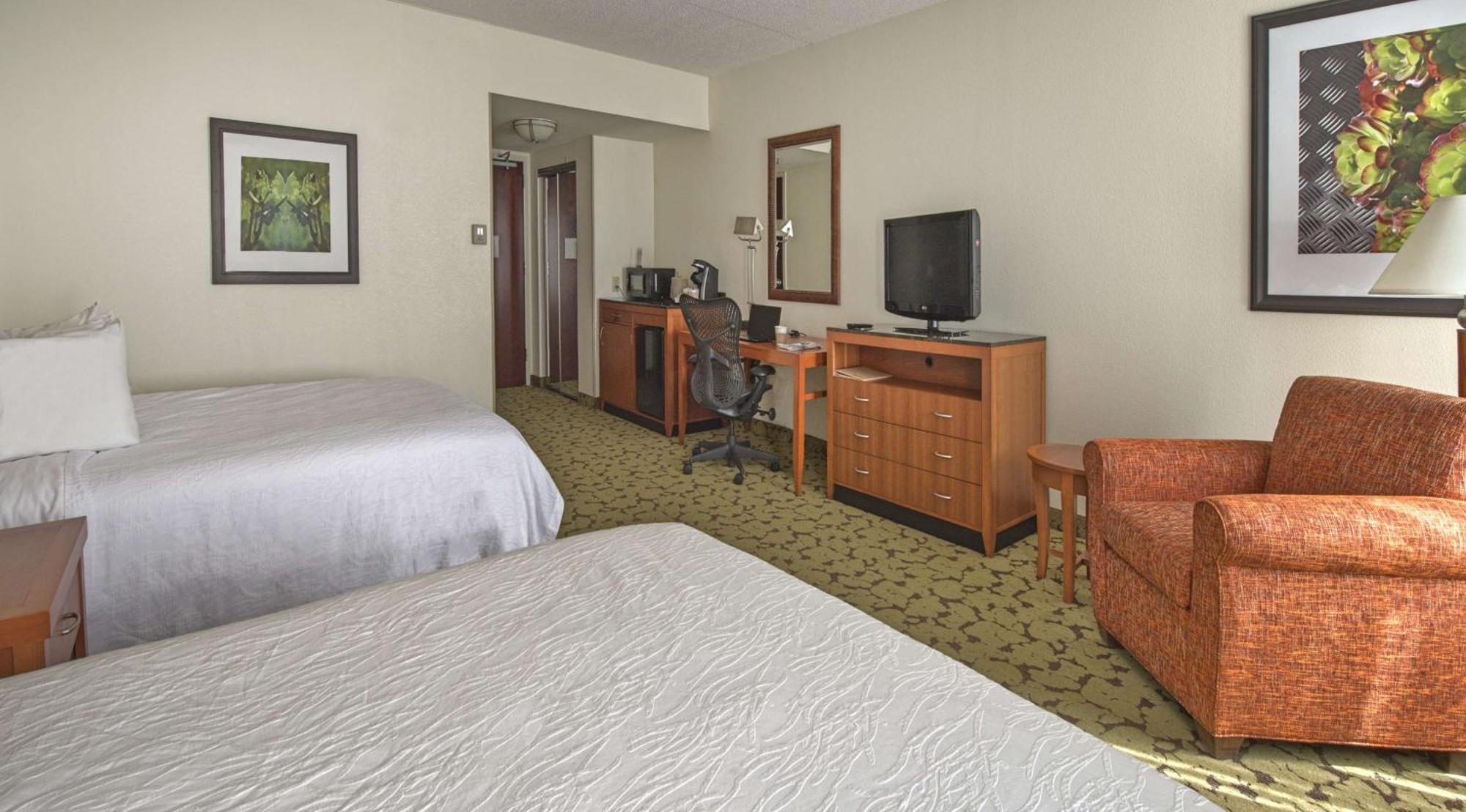 Hilton Garden Inn Huntsville/Space Center Exterior photo